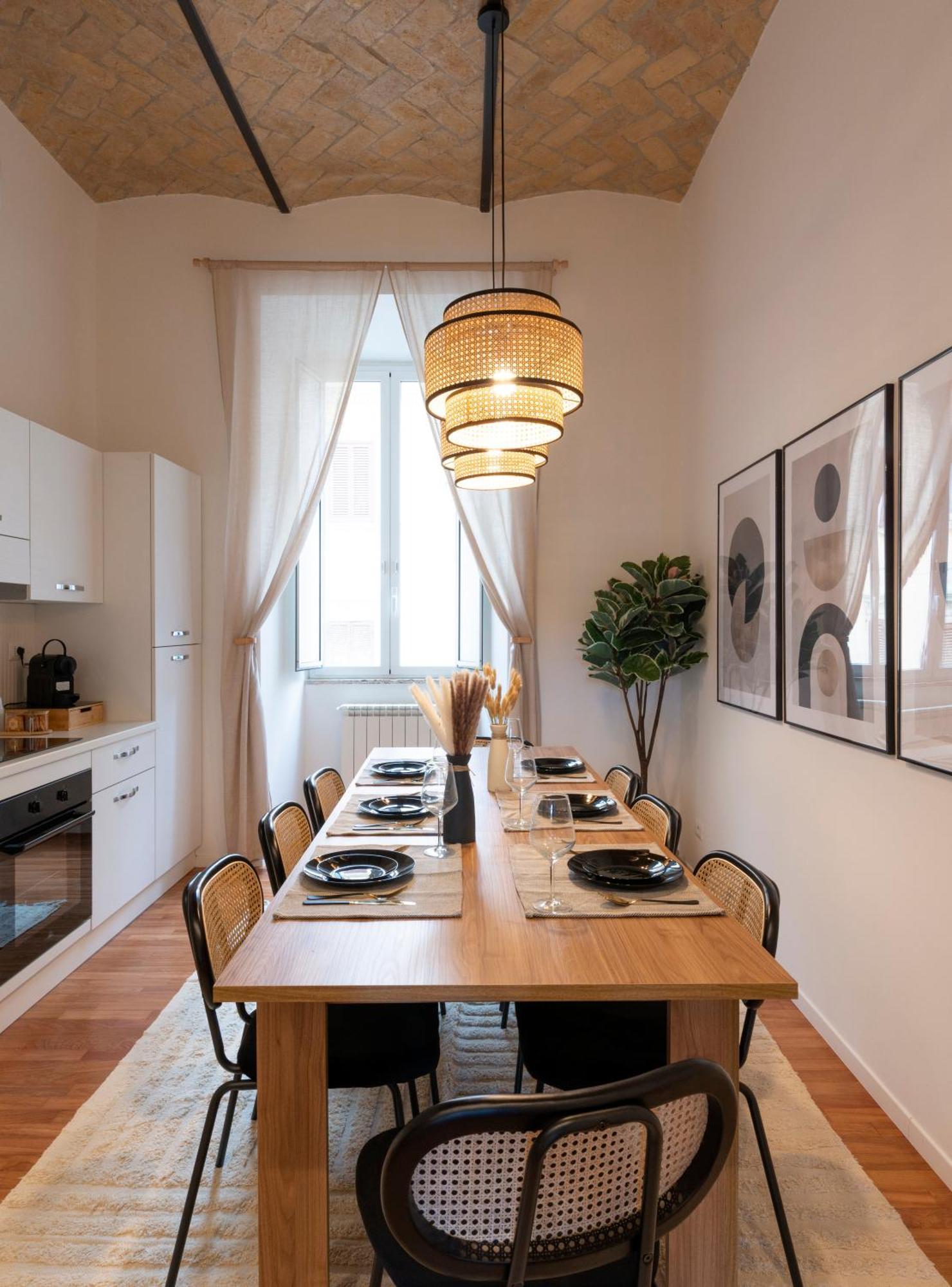 Colosseo Flats And Penthouse Apartment Rom